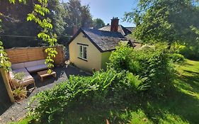 Gorgeously Secluded - The Hideaway With Pool